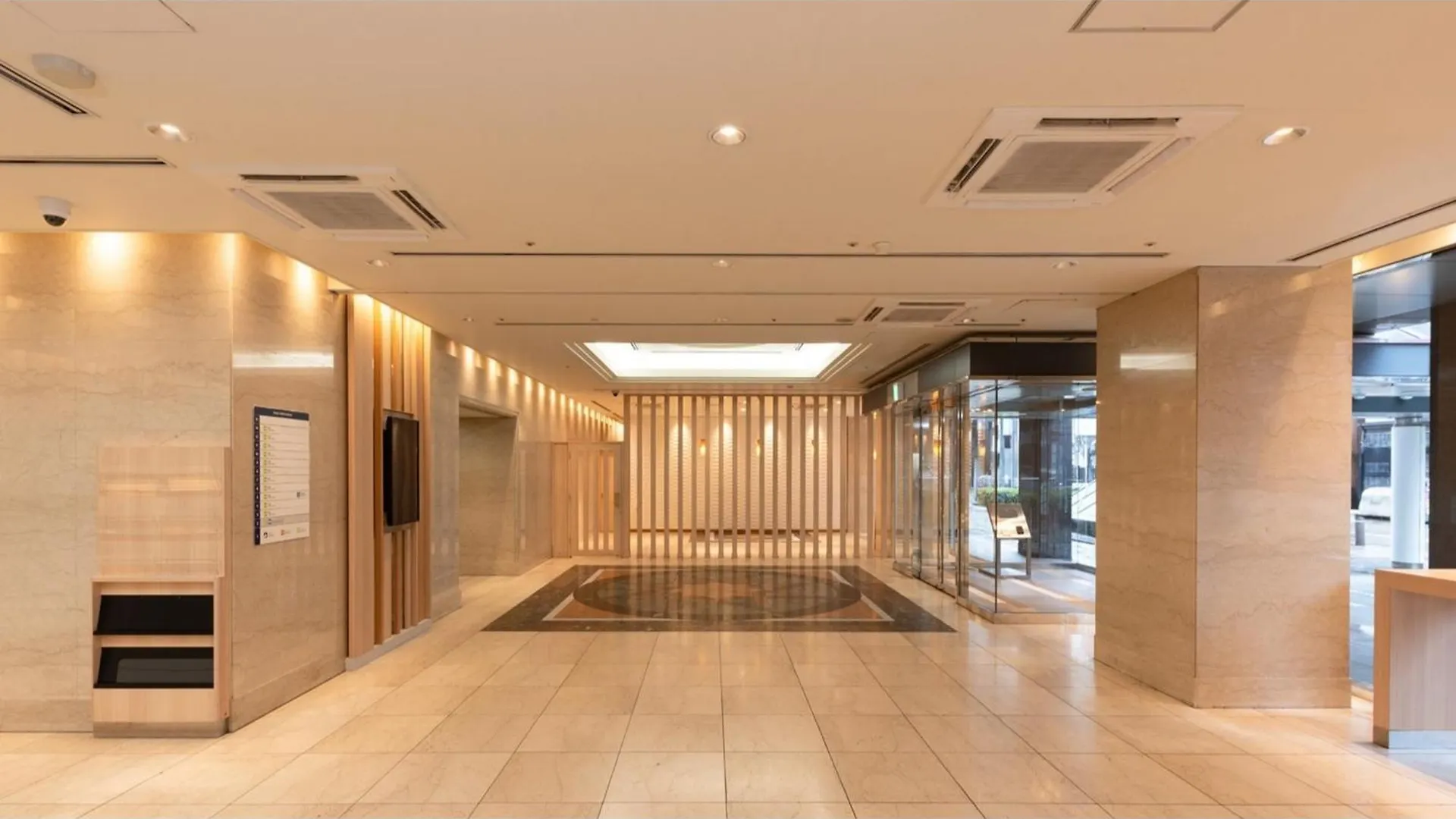 The Onefive Osaka Namba Dotonbori - Vacation Stay 51547V 호텔